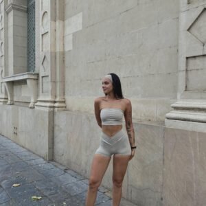 Short Renata